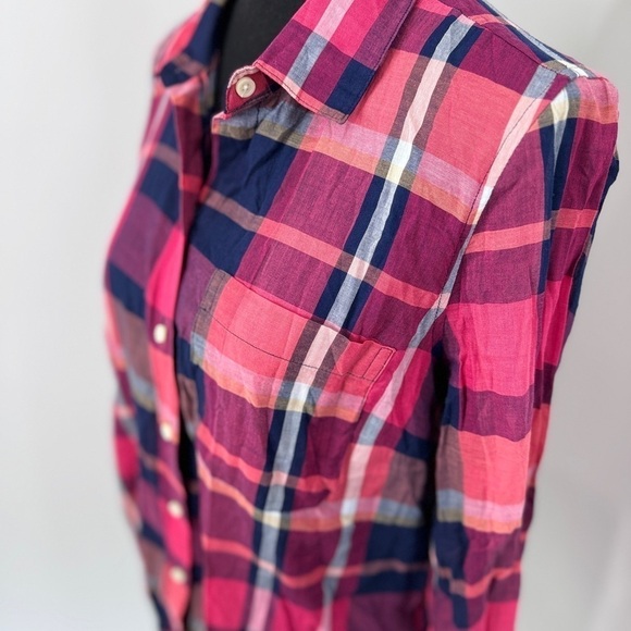 Old Navy Classic Plaid Lightweight Sheer Button Up (M) - Picture 4 of 7